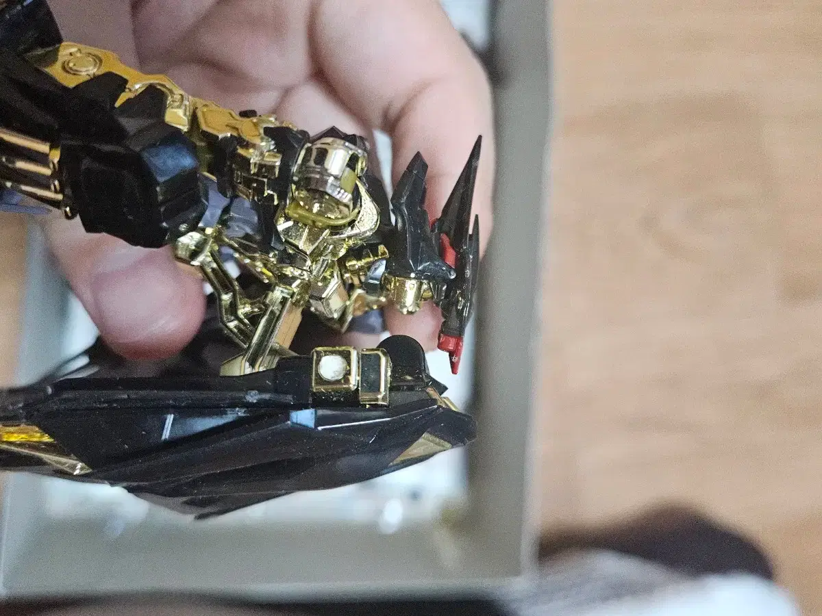 thumbnail-4